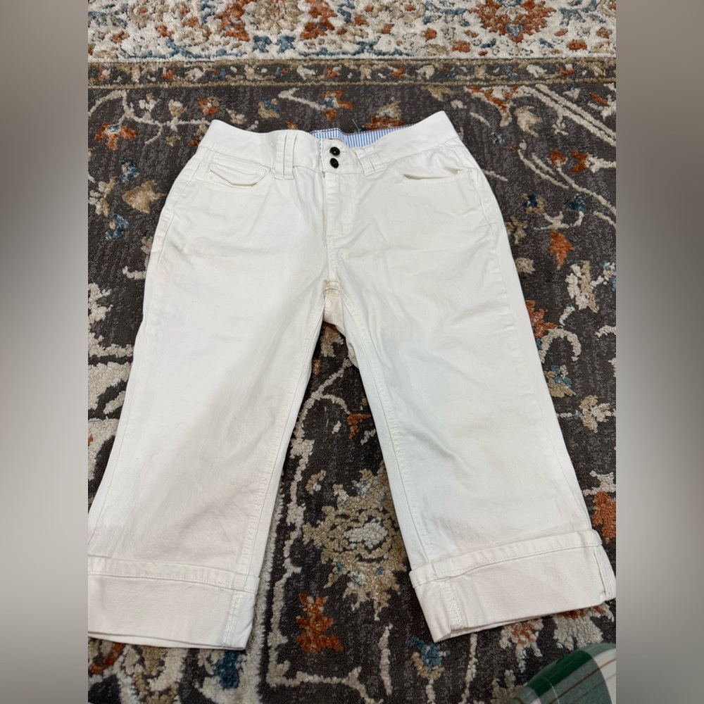 St Johns Bay Capris Womens 6 Petite White Denim Cuffs Stretch Jeans Cotton White